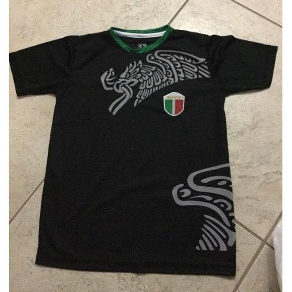 Size youth small Mexico Drifit Jersey 6/7 yr old‎